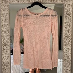 Express long sleeve burn out T, medium, pale pink